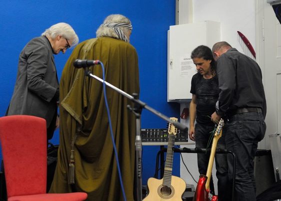 12043084_600712966737106_3701843593629599761_n